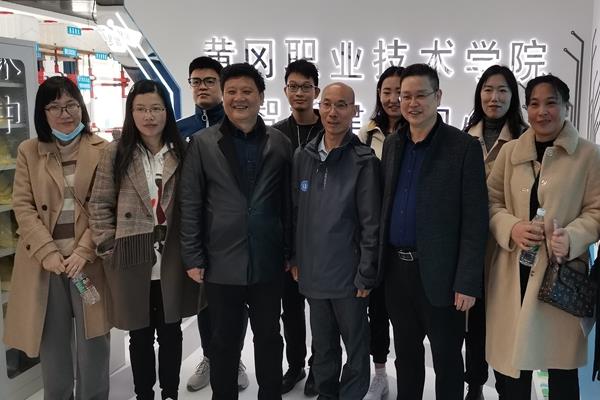 e0bb27cbe2fd40209aa637af57a60581.jpg e0bb27cbe2fd40209aa637af57a60581.jpg