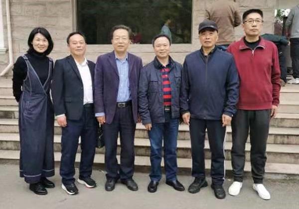 e1abce9ef45b40dbb1e5fcfb2a850abd.jpg e1abce9ef45b40dbb1e5fcfb2a850abd.jpg