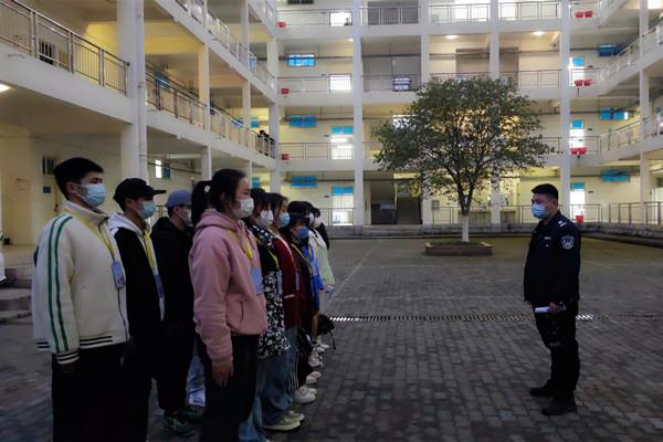 7c9a7dcfa30d44b386db1f6a4abfe0de.jpg 7c9a7dcfa30d44b386db1f6a4abfe0de.jpg