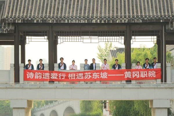 459554e2f6dc4b29b1702f39fd28d20e.jpg 459554e2f6dc4b29b1702f39fd28d20e.jpg