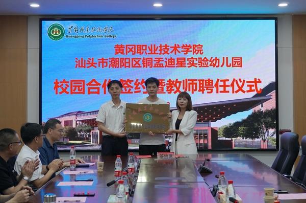 2671346a362f4061b90f315ede9685a9.jpg 2671346a362f4061b90f315ede9685a9.jpg