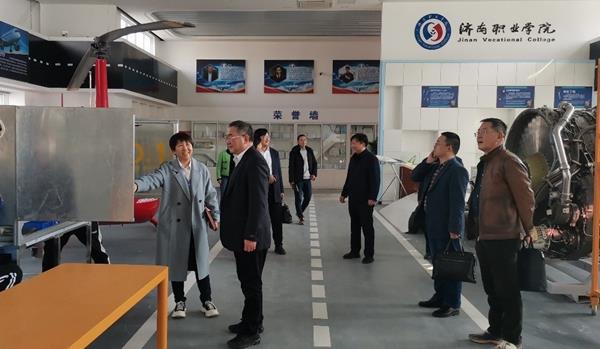 df5c6100ad034f2aa4736bc84da65a7d.jpg df5c6100ad034f2aa4736bc84da65a7d.jpg