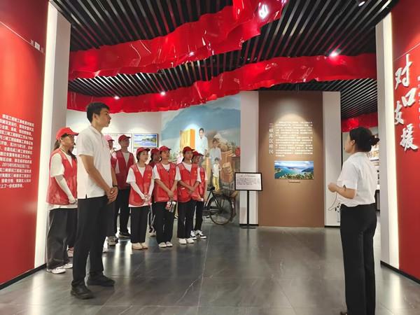 4dcf84d4ee7a4d2e8671a9cb60172d05.jpg 4dcf84d4ee7a4d2e8671a9cb60172d05.jpg