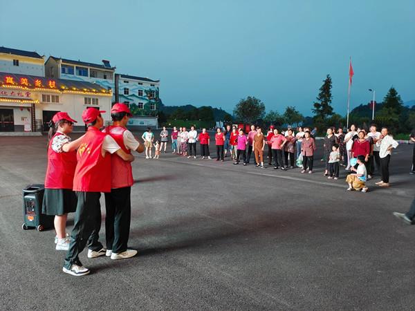 9228c9a7ea6f4f18a1aa1524c1bae72b.jpg 9228c9a7ea6f4f18a1aa1524c1bae72b.jpg