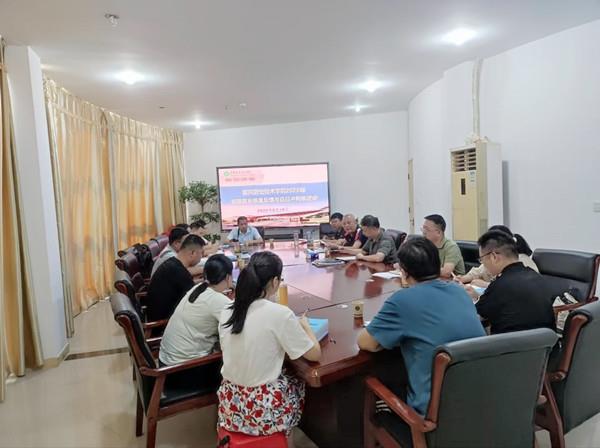 37cdcb30c6fc4639903bda45a104885f.jpg 37cdcb30c6fc4639903bda45a104885f.jpg