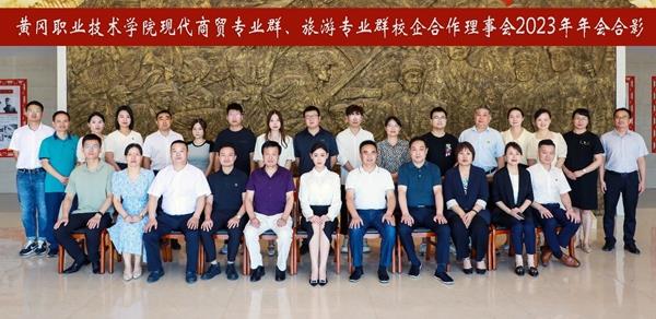 67a1c8f4b76d422d99ee5251d0a907ef.jpg 67a1c8f4b76d422d99ee5251d0a907ef.jpg