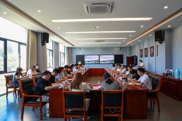 76857ba56a984065a8aed41d18c5a892.jpg 76857ba56a984065a8aed41d18c5a892.jpg