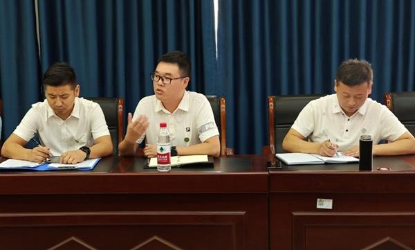 99a73b208a004cb5bd950c68b1cb58a8.jpg 99a73b208a004cb5bd950c68b1cb58a8.jpg