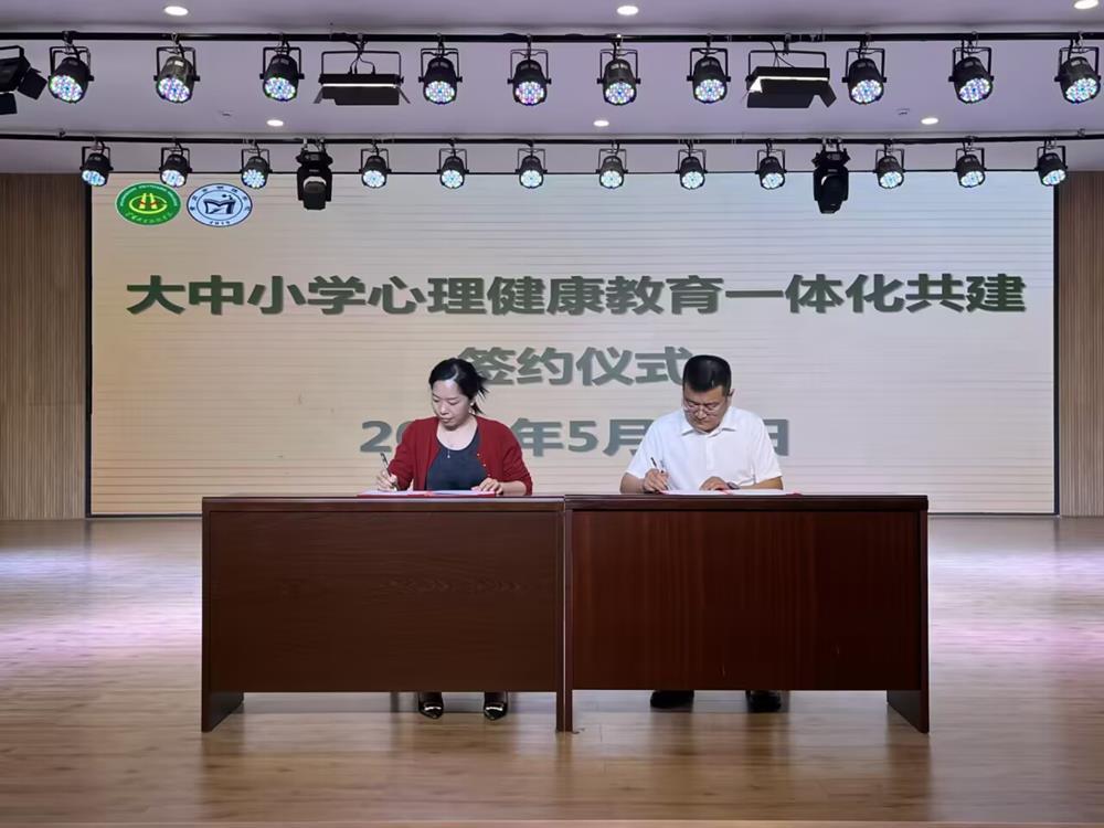 b6f2120449df498992eb9d2156384896.jpg b6f2120449df498992eb9d2156384896.jpg