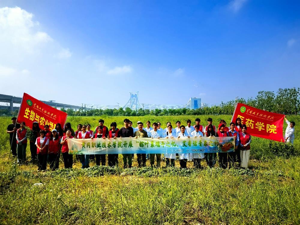 e15d9a3efa1440d490e5ee0727c8fb0b.Jpeg e15d9a3efa1440d490e5ee0727c8fb0b.Jpeg