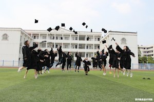 数字媒体艺术设计专业学生生活