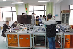 电气自动化技术专业二课活动